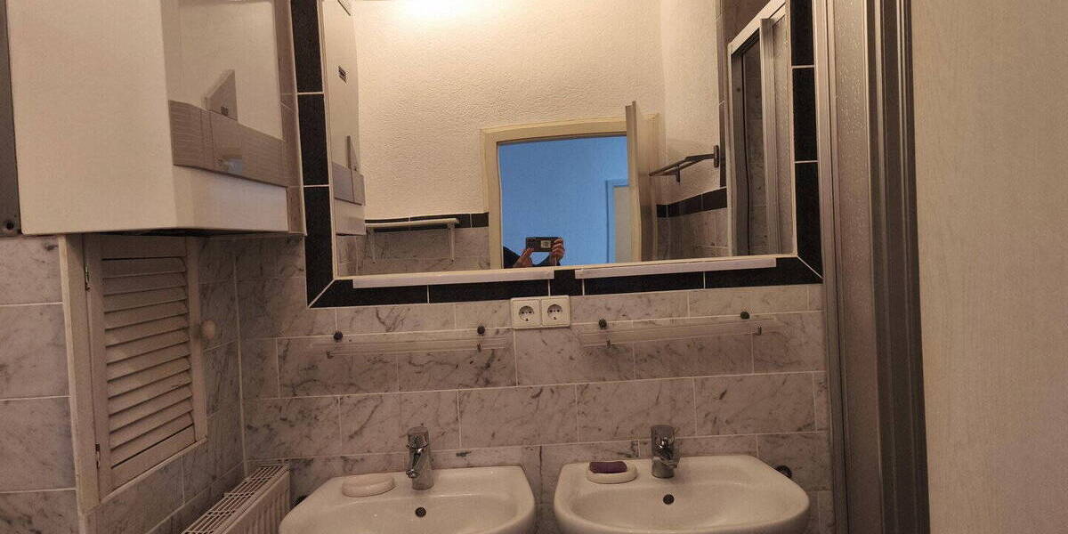 Etagenwohnung Stuttgart Süd - 2 Zimmer, 42 m&sup2;, 289.000&euro; | Angebot:26080177