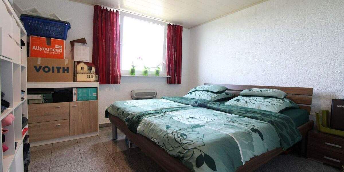 Etagenwohnung Waiblingen Beinstein - 4 Zimmer, 94 m&sup2;, 270.000&euro; | Angebot:25744235