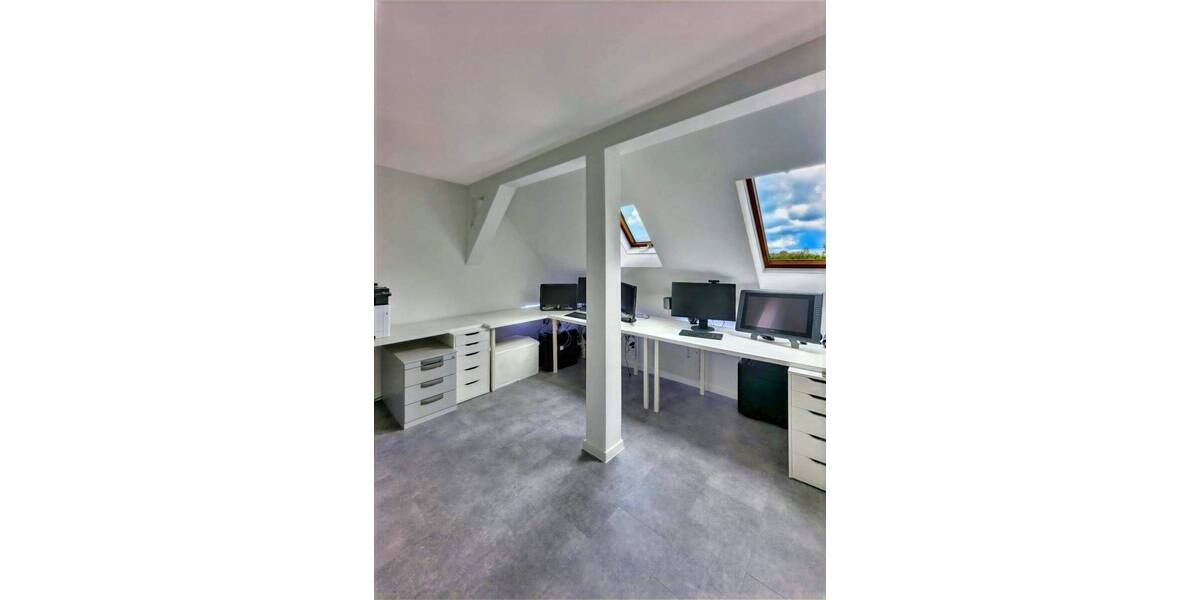 Etagenwohnung Benningen - 6 Zimmer, 119 m&sup2;, 549.000&euro; | Angebot:25940613