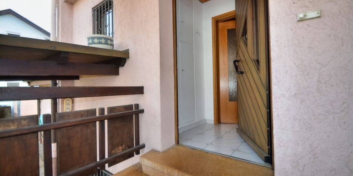 Einfamilienhaus Leonberg Eltingen - 5 Zimmer, 120 m&sup2;, 578.000&euro; | Angebot:25929394