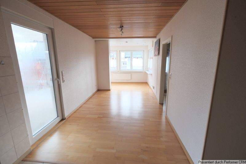 Einfamilienhaus Remseck Hochdorf - 7 Zimmer, 203 m&sup2;, 550.000&euro; | Angebot:25726691