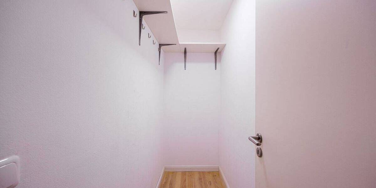 Etagenwohnung Besigheim - 2 Zimmer, 62 m&sup2;, 199.000&euro; | Angebot:25697999