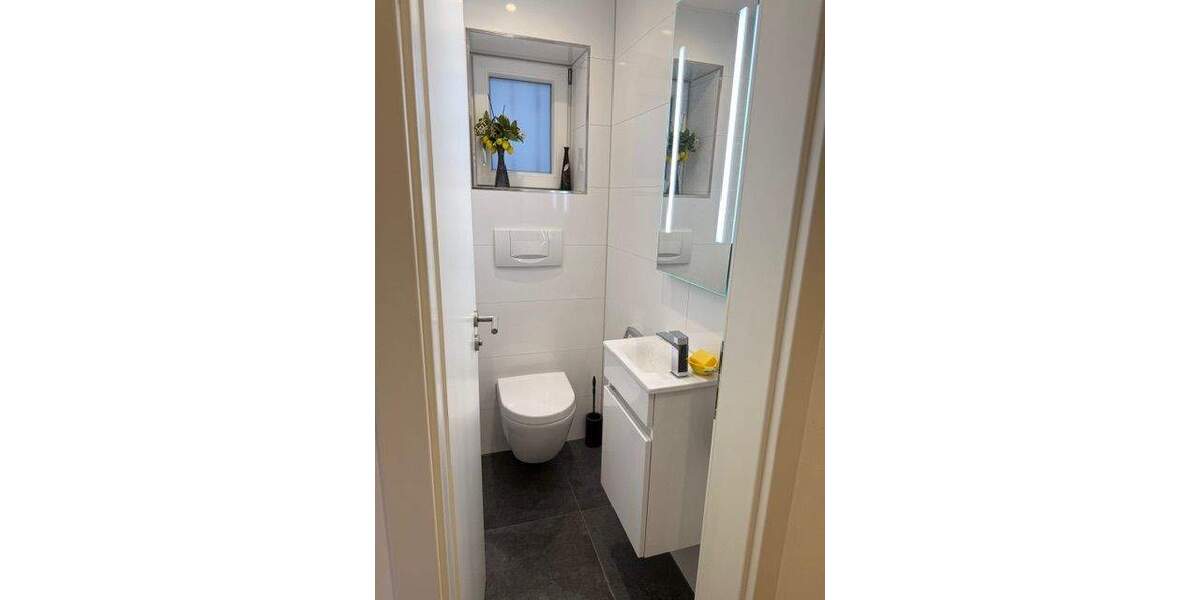 Terrassenwohnung Stuttgart Süd - 5 Zimmer, 128 m&sup2;, 1.200.000&euro; | Angebot:25693206