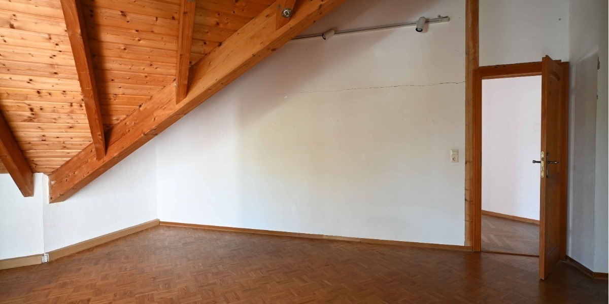 Großes Grundstück mit Potential und renovierungsbedürftigem Haus - Einfamilienhaus Vaihingen Enz Stadt Vaihingen | Angebot:26636280