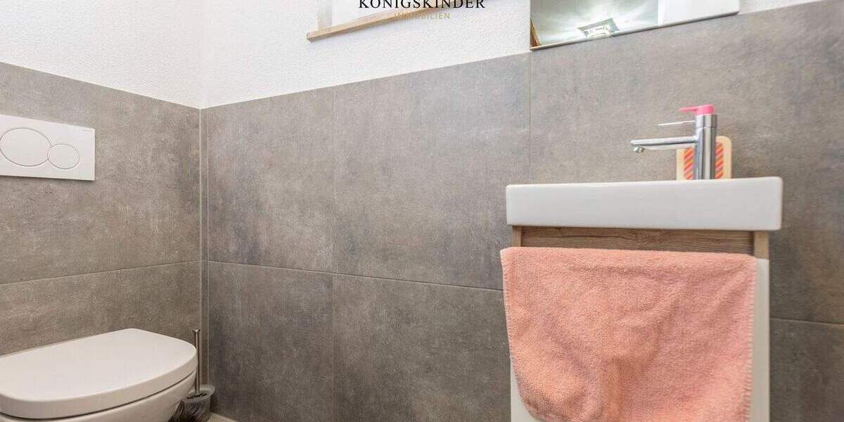 Doppelhaushälfte Bissingen an der Teck Bissingen - 5 Zimmer, 95 m&sup2;, 370.000&euro; | Angebot:25797536