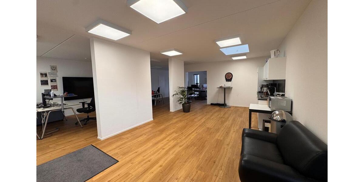 Gewerbeobjekt Ludwigsburg Eglosheim - 2.050&euro; | Angebot:26677850