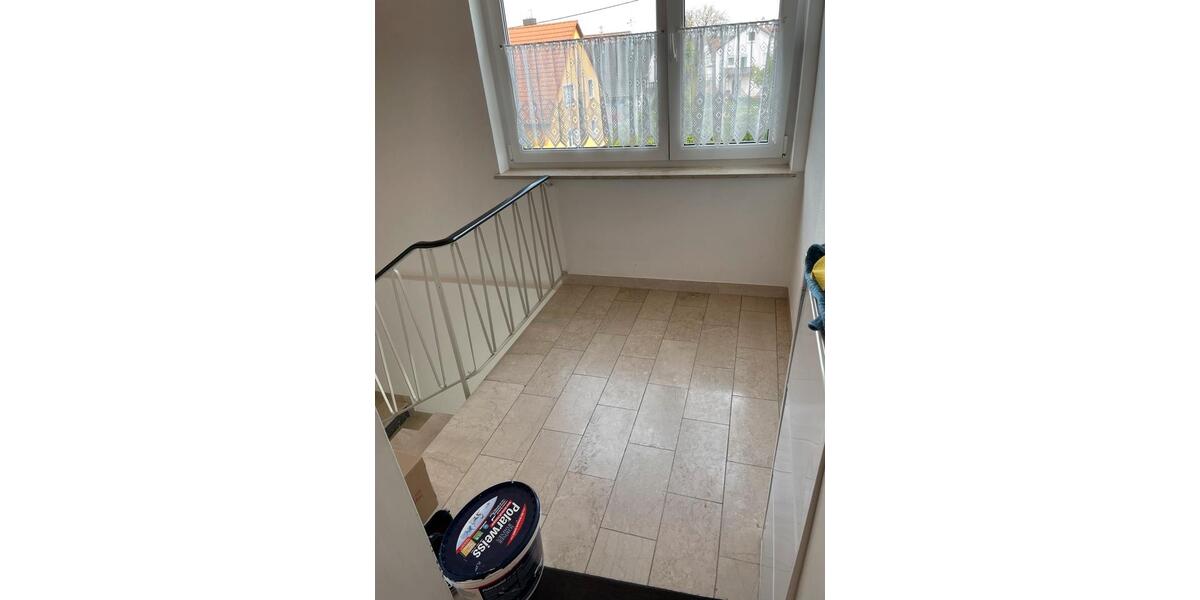 Dachgeschoßwohnung Hemmingen - 3 Zimmer, 60 m&sup2;, 900&euro; | Angebot:25851445