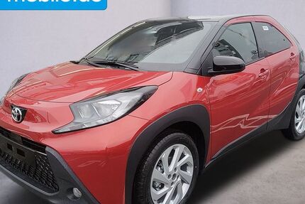 Toyota Aygo (X) 17.300 km 15.200 &euro; Leonberg 71229