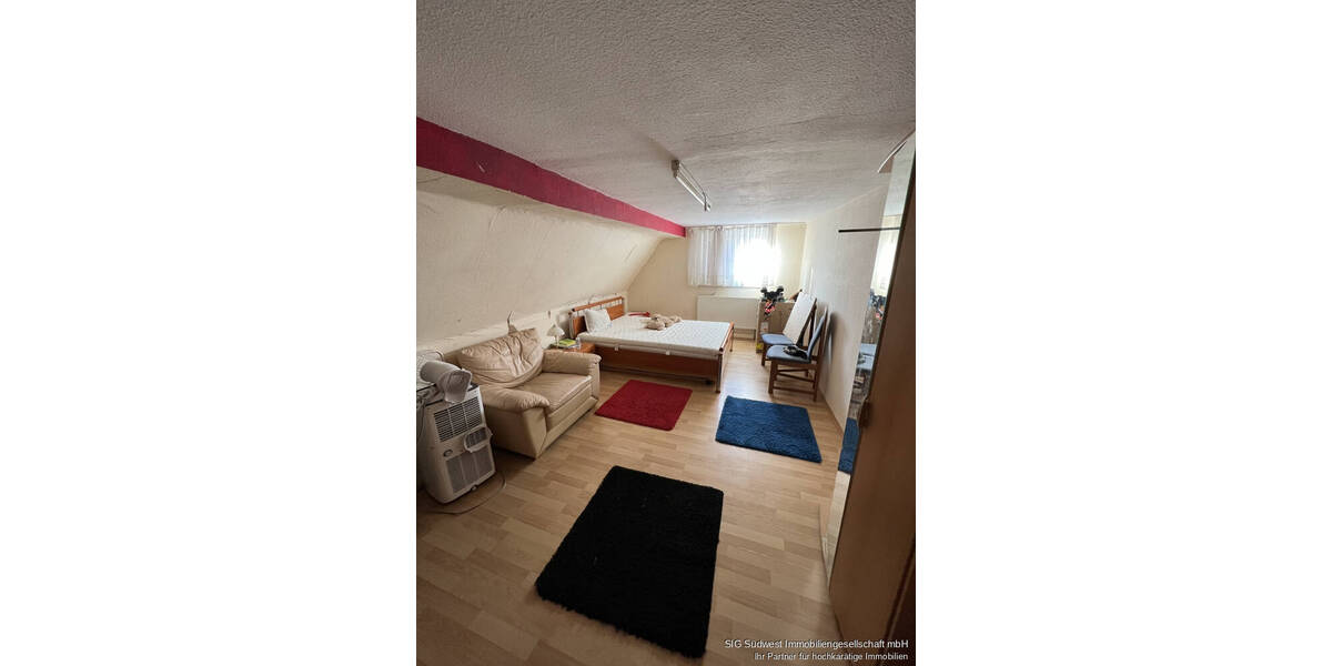 Einfamilienhaus Korntal-Münchingen Münchingen - 5 Zimmer, 198 m&sup2;, 449.000&euro; | Angebot:25775173