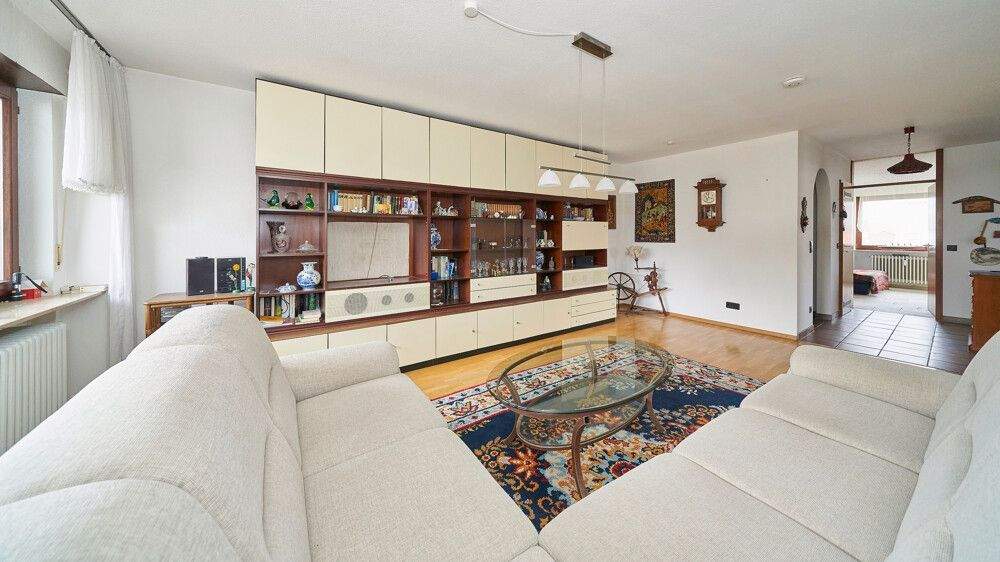 Etagenwohnung Freiberg am Neckar Beihingen - 4 Zimmer, 88 m&sup2;, 299.000&euro; | Angebot:25744142