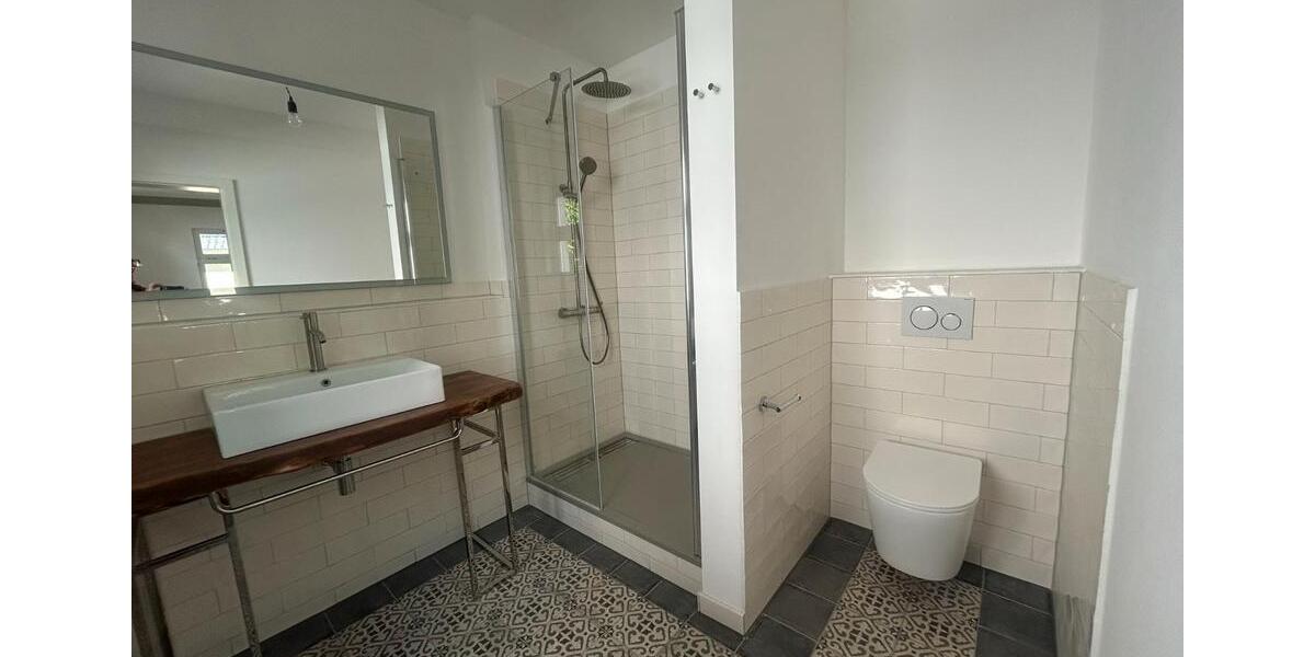 Erdgeschoßwohnung Schwieberdingen - 2 Zimmer, 98 m&sup2;, 1.570&euro; | Angebot:27539423