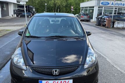 Honda Jazz 26.000 km 6.799 &euro; Fellbach 70736