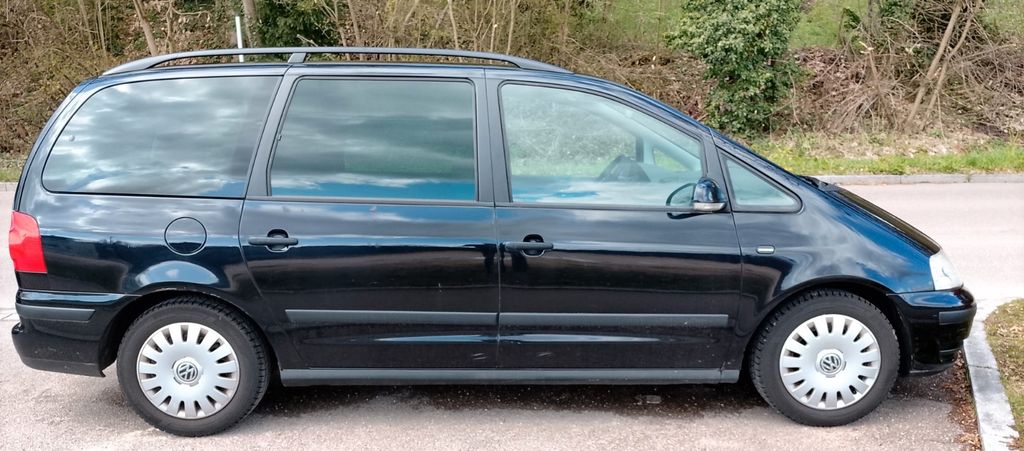 VW Sharan 317.000 km 2.300 &euro; Schorndorf 73614
