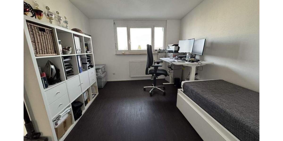 Reihenmittelhaus Asperg - 4 Zimmer, 114 m&sup2;, 535.000&euro; | Angebot:25743352