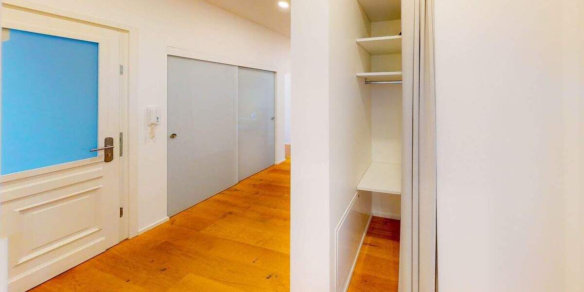 Etagenwohnung Stuttgart Süd - 4 Zimmer, 112 m&sup2;, 890.000&euro; | Angebot:25722891