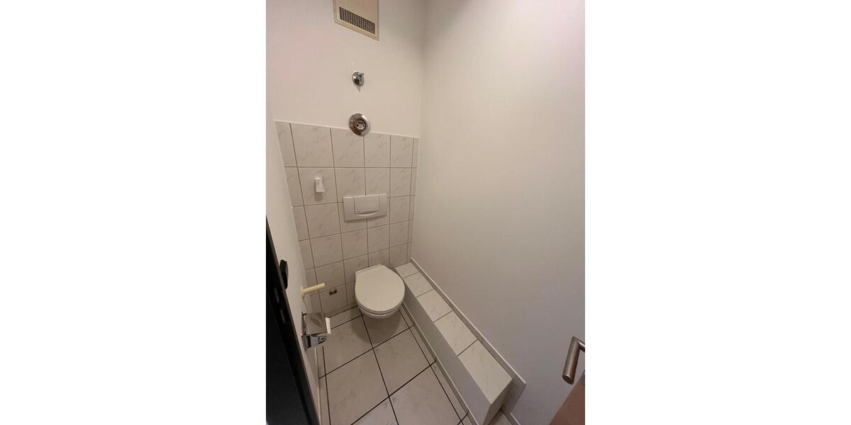 Gewerbeobjekt Sindelfingen - 2.076&euro; | Angebot:24783406