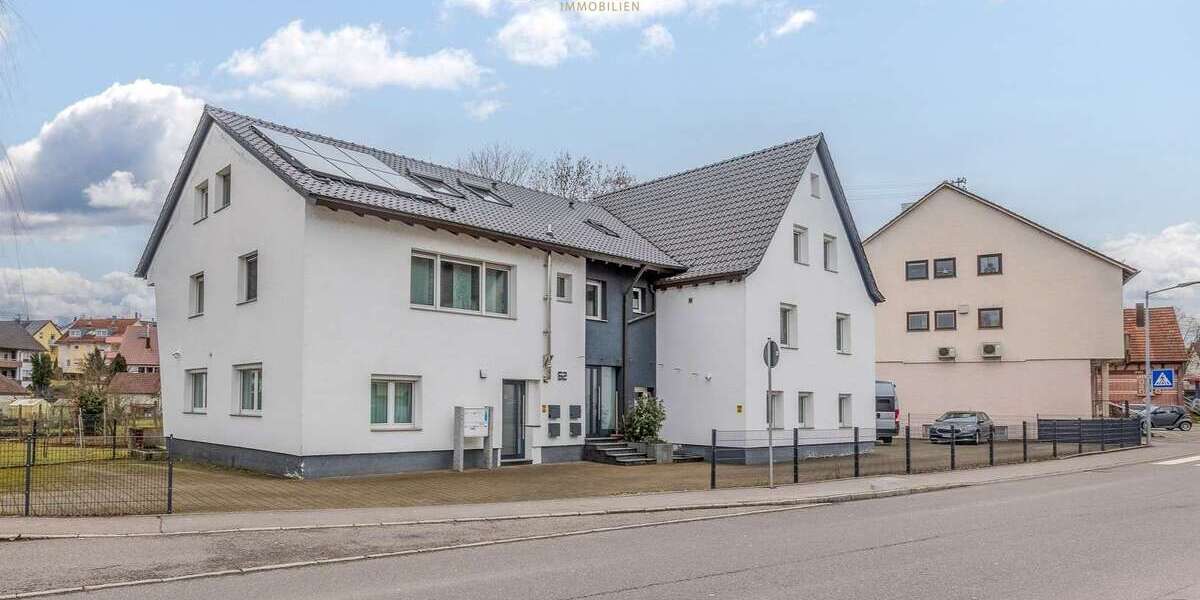 Einfamilienhaus Waiblingen Bittenfeld - 14 Zimmer, 310 m&sup2;, 1.199.000&euro; | Angebot:25354915