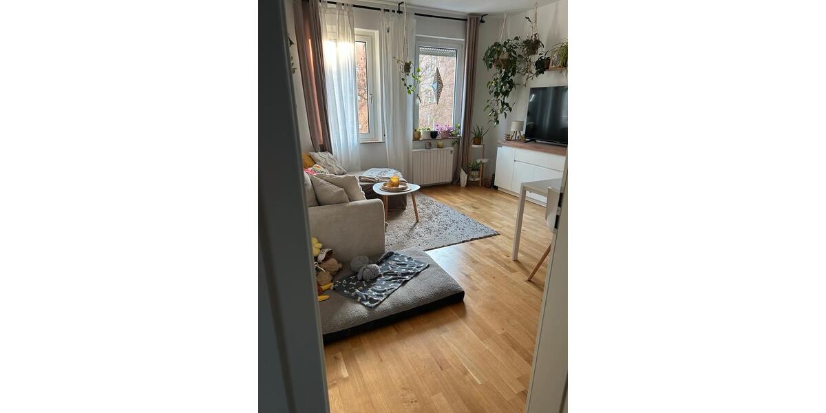 Etagenwohnung Stuttgart Stuttgart-Ost - 2 Zimmer, 44 m&sup2;, 1.075&euro; | Angebot:26035418