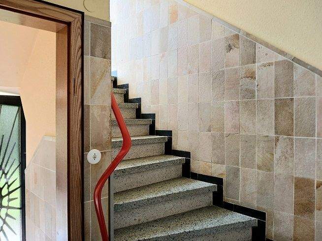 Mehrfamilienhaus, Wohnhaus Waiblingen Hohenacker Hohenacker - 9 Zimmer, 153 m&sup2;, 680.000&euro; | Angebot:25744278