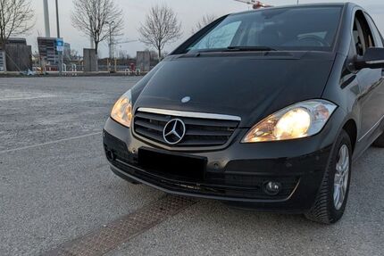 Mercedes-Benz A 160 126.354 km 3.500 &euro; Böblingen 71032