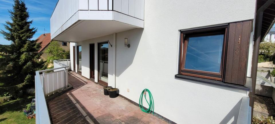 Etagenwohnung Esslingen am Neckar Brühl - 3.5 Zimmer, 86 m&sup2;, 1.200&euro; | Angebot:26654953