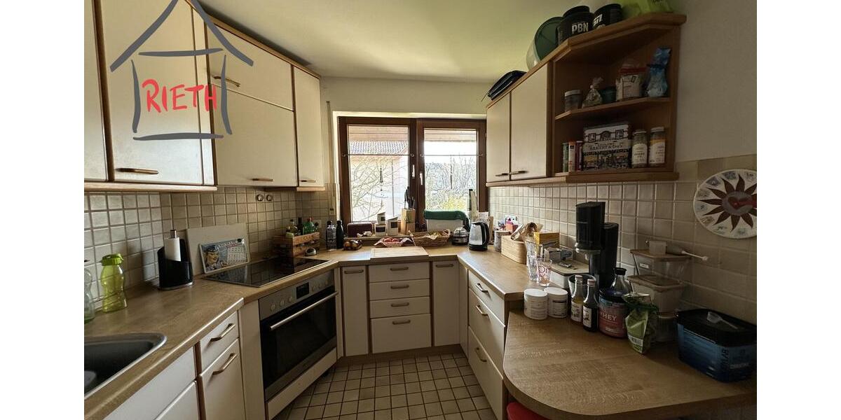 Etagenwohnung Ludwigsburg Oßweil - 3.5 Zimmer, 92 m&sup2;, 1.100&euro; | Angebot:25978046