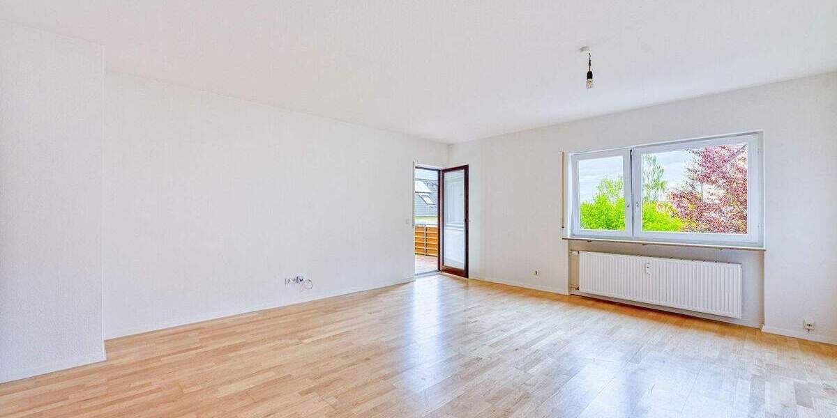 Etagenwohnung Stuttgart Stammheim - 4 Zimmer, 98 m&sup2;, 400.000&euro; | Angebot:25671005