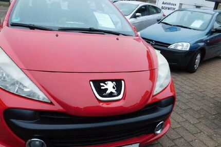 Peugeot 207 135.000 km 2.700 &euro; Ludwigsburg 71640