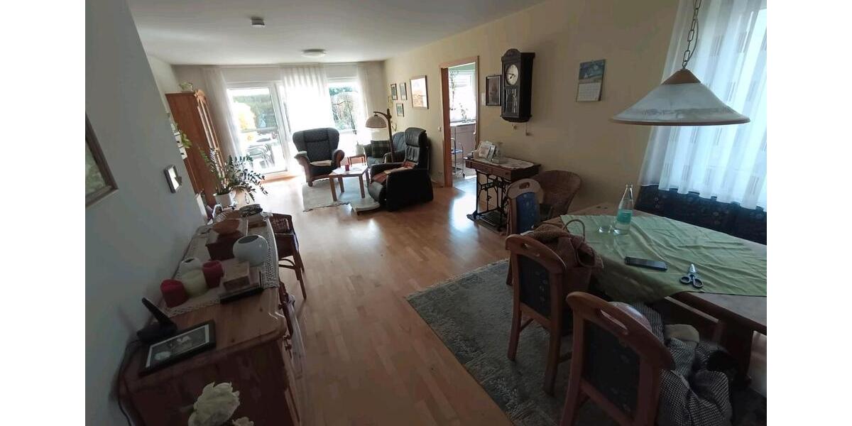 Erdgeschoßwohnung Sachsenheim - 3 Zimmer, 85 m&sup2;, 370.000&euro; | Angebot:25867174