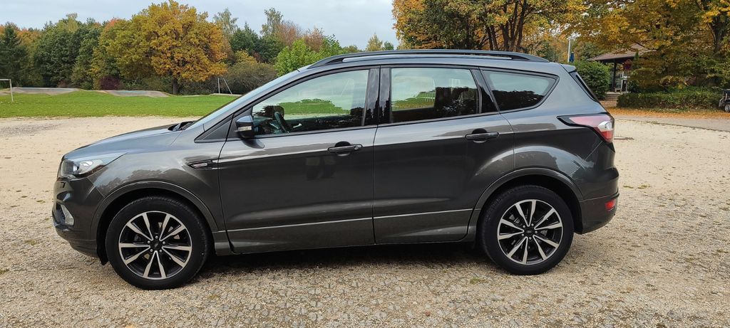 Ford Kuga 60.000 km 17.000 &euro; Albershausen 73095