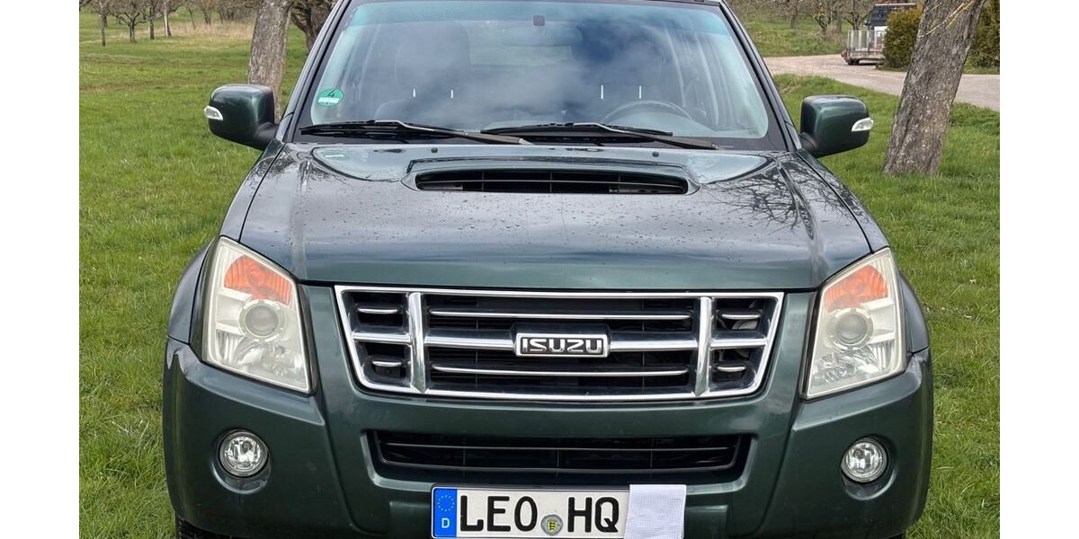 Isuzu D-Max 325.000 km 7.500 &euro; Schönaich 71101