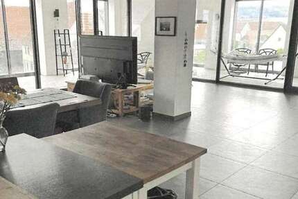 Wohnung Leinfelden-Echterdingen Echterdingen - 4.5 Zimmer, 197 m&sup2;, 2.414&euro; | Angebot:26071339