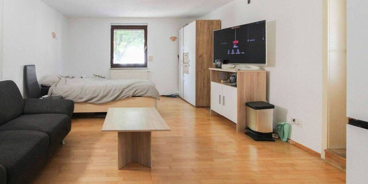 Doppelhaushälfte Stuttgart Weilimdorf - 7 Zimmer, 170 m&sup2;, 485.000&euro; | Angebot:26080889