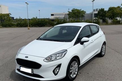 Ford Fiesta 35.000 km 12.700 &euro; Sindelfingen 71063