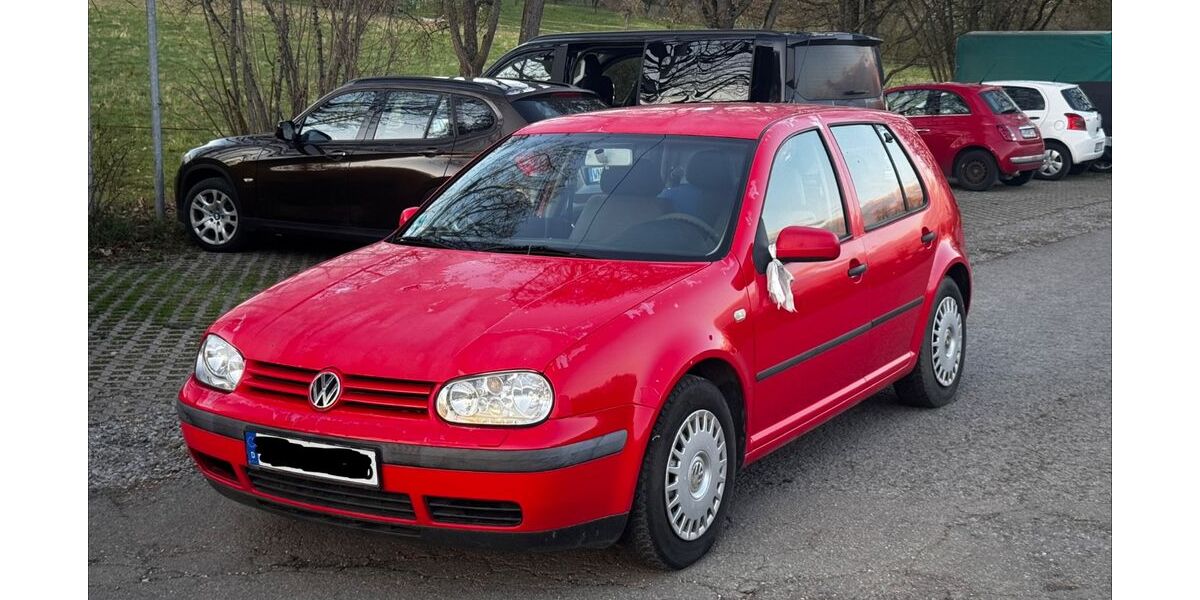 VW Golf 234.875 km 890 &euro; Waiblingen 71336