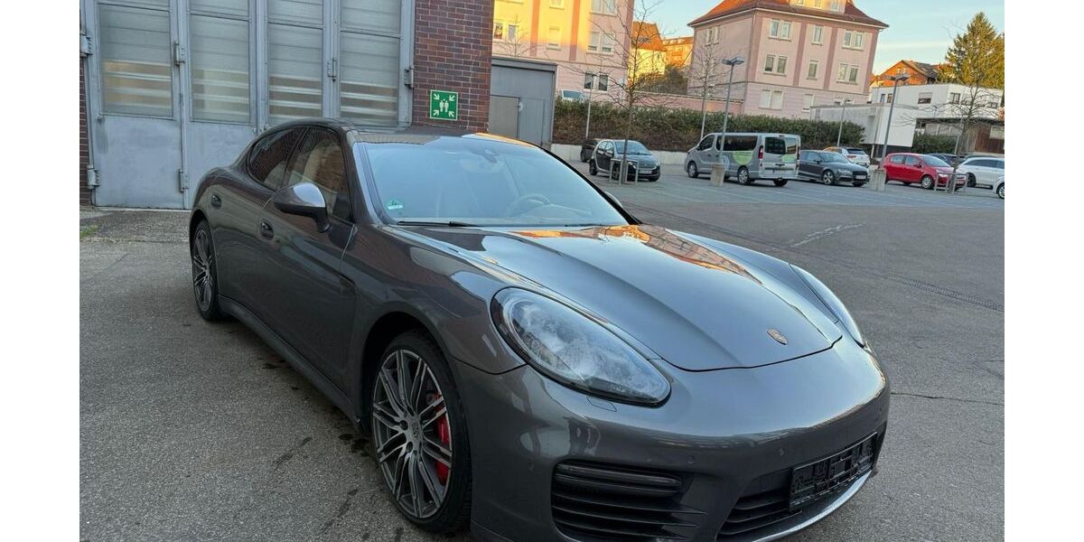 Porsche Panamera 230.400 km 20.950 &euro; Göppingen 73035