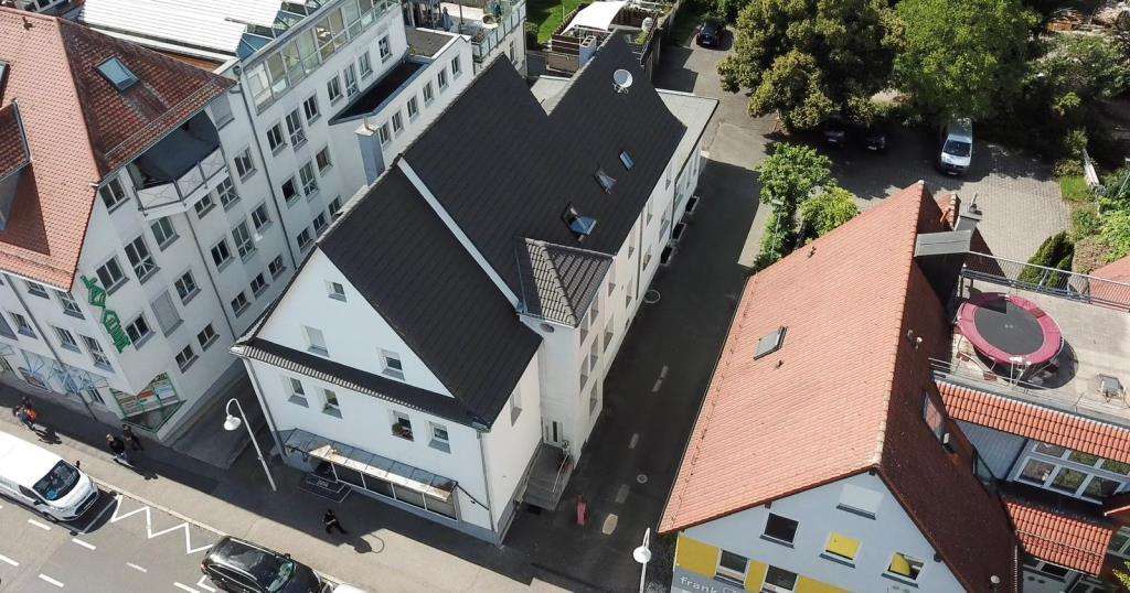 Mehrfamilienhaus, Wohnhaus Besigheim - 2 Zimmer, 583 m&sup2;, 1.698.000&euro; | Angebot:25777652