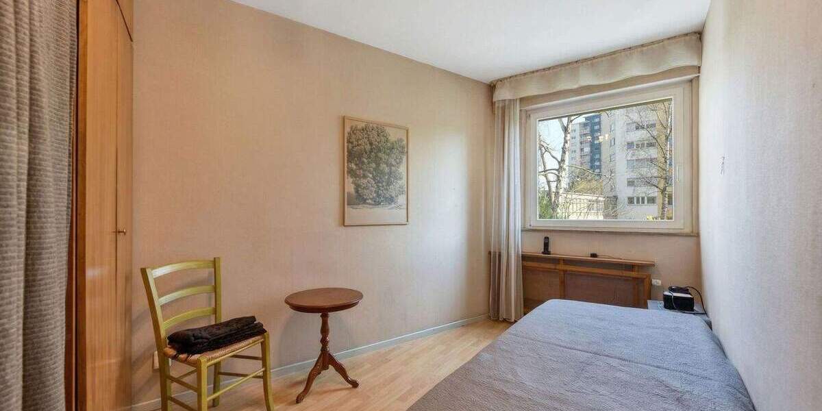 Etagenwohnung Stuttgart Rot - 3 Zimmer, 71 m&sup2;, 210.000&euro; | Angebot:25896204