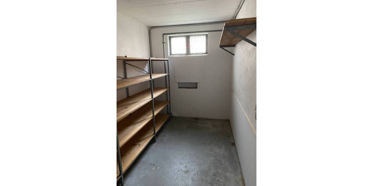 Einfamilienhaus Großbottwar Winzerhausen - 1 Zimmer, 329 m&sup2;, 449.000&euro; | Angebot:25747365