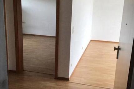 Wohnung Stuttgart Vaihingen - 3 Zimmer, 79 m&sup2;, 1.048&euro; | Angebot:26481112