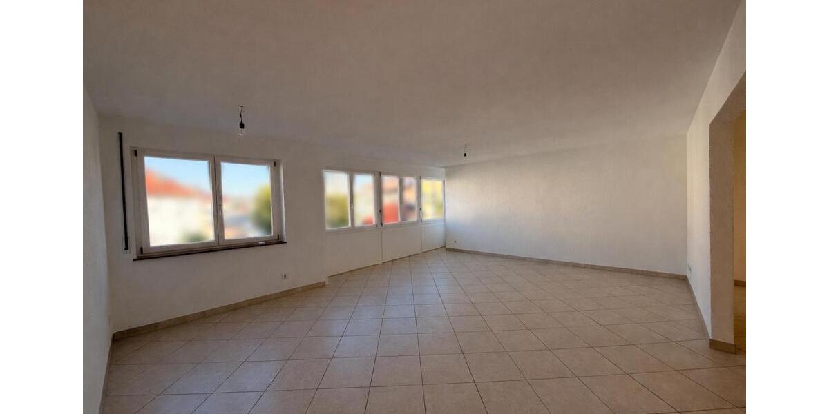 Etagenwohnung Reichenbach an der Fils - 3 Zimmer, 100 m&sup2;, 1.200&euro; | Angebot:25405929