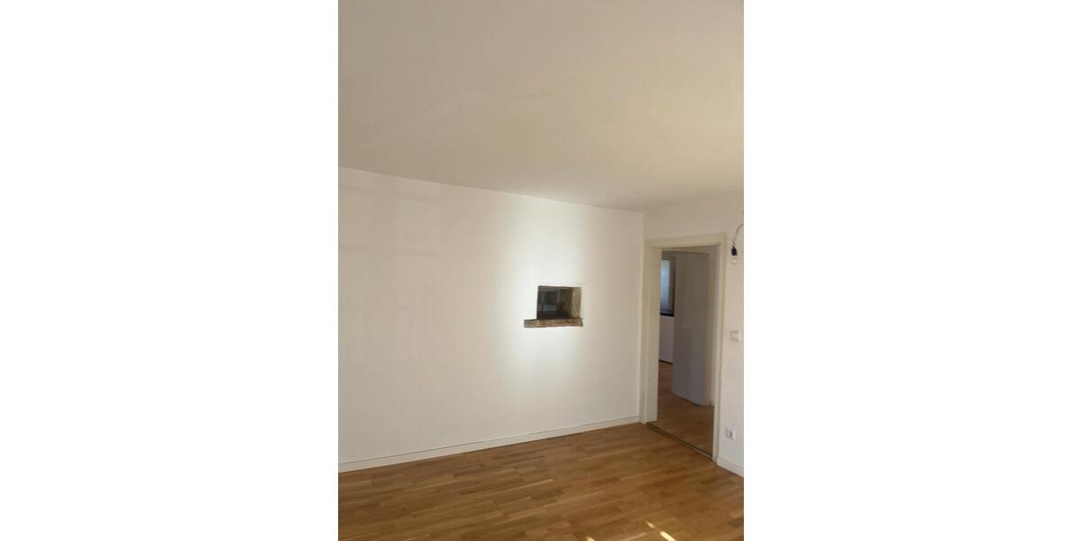Erdgeschoßwohnung Ditzingen - 3.5 Zimmer, 100 m&sup2;, 1.150&euro; | Angebot:26662144