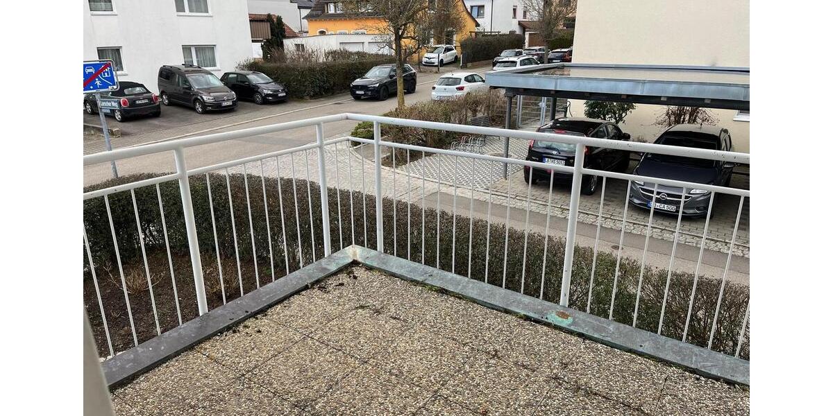 Etagenwohnung Gerlingen - 3.5 Zimmer, 72 m&sup2;, 1.080&euro; | Angebot:25842263