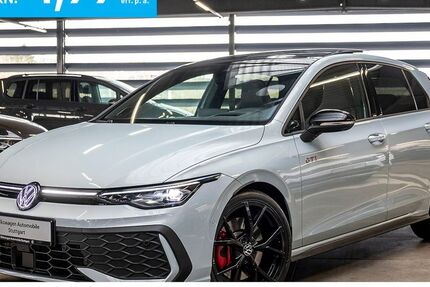 VW Golf 12.018 km 39.830 &euro; Stuttgart-Feuerbach 70469