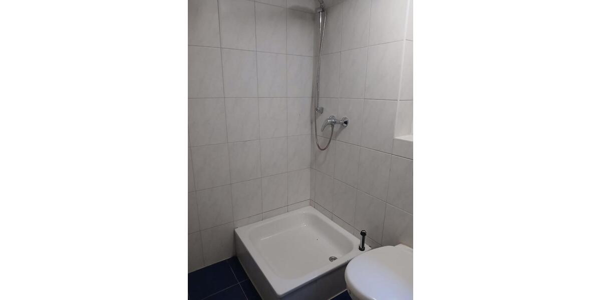 Einfamilienhaus Untergruppenbach - 6 Zimmer, 140 m&sup2;, 1.700&euro; | Angebot:27617682