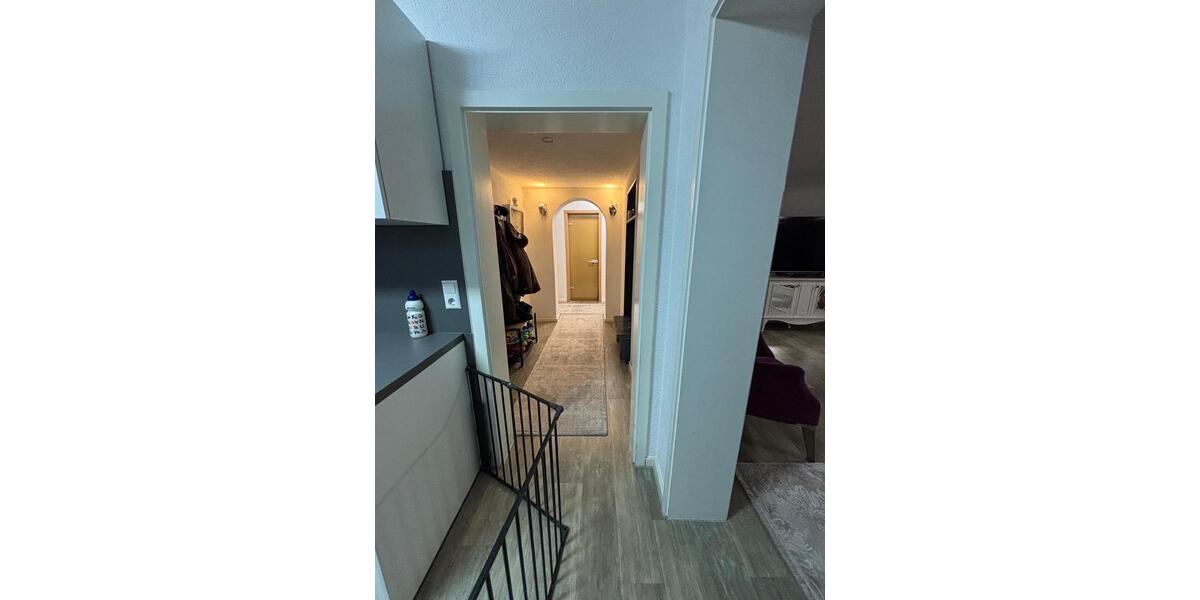 Mehrfamilienhaus, Wohnhaus Großbottwar - 7.5 Zimmer, 197 m&sup2;, 629.000&euro; | Angebot:24393256