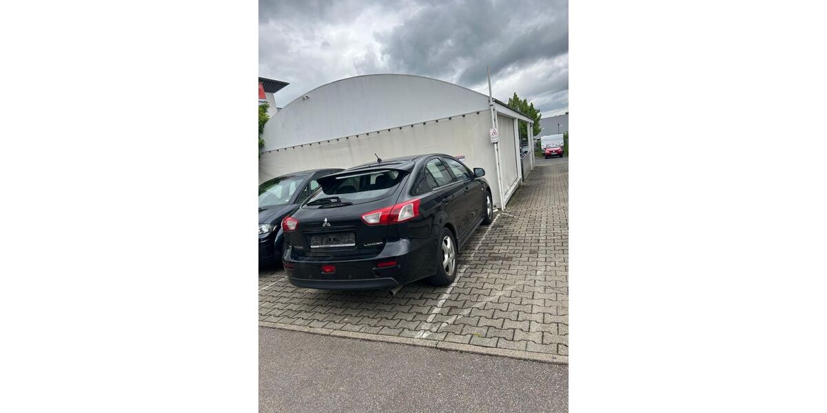 Mitsubishi Lancer 275.000 km 2.599 &euro; Leonberg 71229