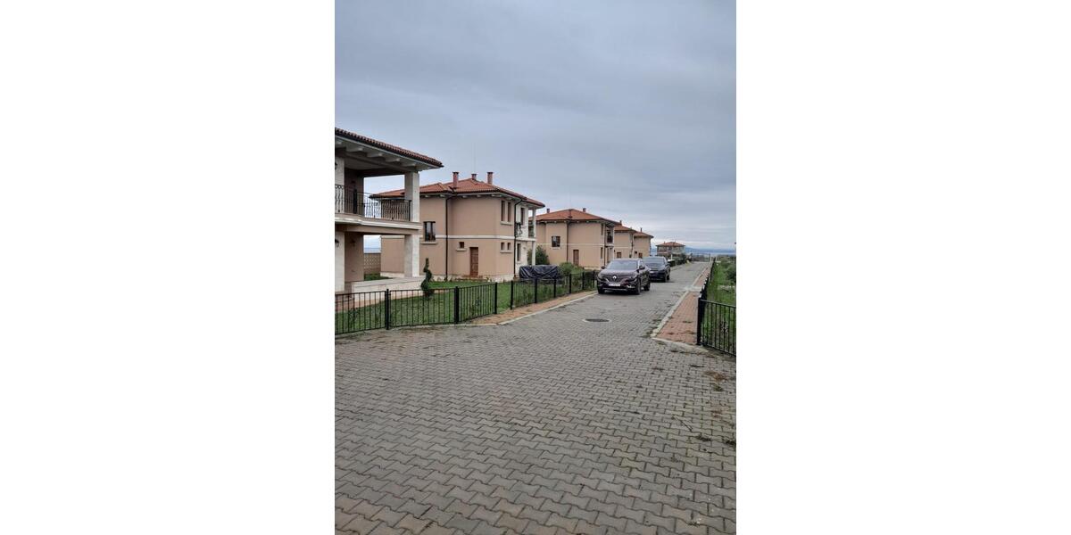 Einfamilienhaus Fellbach Oeffingen - 5 Zimmer, 217 m&sup2;, 280.000&euro; | Angebot:23691870