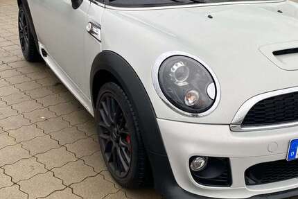 Mini John Cooper Works Cabrio 32.000 km 17.999 &euro; Gerlingen 70839