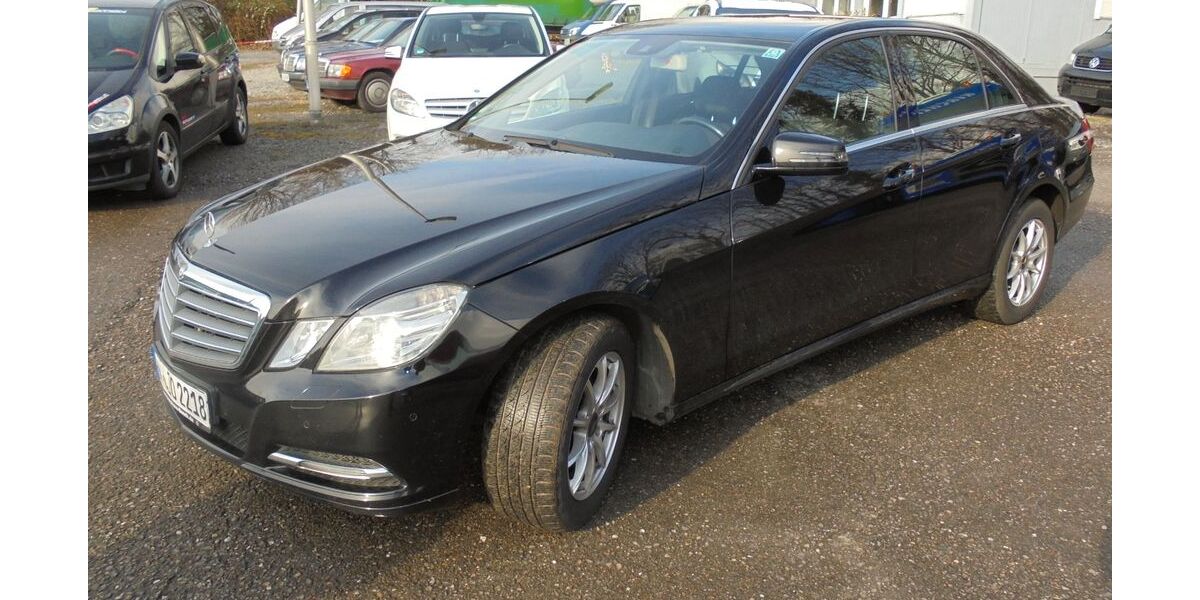 Mercedes-Benz E 220 434.789 km 7.900 &euro; Untergruppenbach 74199